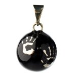 Bola grossesse boule noire mains argent