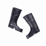 Bottes de pluie en caoutchouc noir pour meubles de maison de poupée, accessoires de jardin, chaussures ... Bottes de pluie en caoutchouc noir pour meubles de maison de poupée, accessoires de jardin, chaussures ...