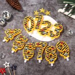 Bougie construction , bougie d'anniversaire numérotée jaune et noire a thème construction, non parfumée, ... Bougie construction , bougie d'anniversaire numérotée jaune et noire a thème construction, non parfumée, ...