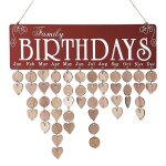 Calendrier d'anniversaire personnalis en bois avec etiquettes colores - dcoration murale personnalisable ...
