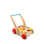 Chariot de marche en bois a roulettes avec jeu de
