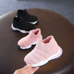 Chaussures roses en tricot pour filles, baskets souples pour bébés, chaussettes a la mode pour garçons, ... Chaussures roses en tricot pour filles, baskets souples pour bébés, chaussettes a la mode pour garçons, ...