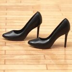 Chaussures a talons hauts miniatures en plastique, echelle 1 / 12, meubles de poupe noirs, figurines ...