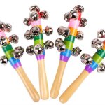 Cloche percussions en bois color�e arc - en - ciel, b�ton a main, jouets a percussion en bois, accessoires ...