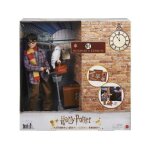 Coffret harry potter sur le quai 9 3 / 4 : poup�e mannequin harry + chouette hedwige + accessoires - ...