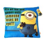Coussin carre les minions