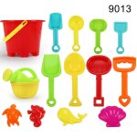 Ensemble de plage pour enfants, moule de dessin anim�, seau, ch�teau, construction, outils de sable, ...