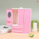 Ensemble de rangement a trois côtés pour maison de poupée, rose miniature, cintre de garde - robe, tiroir, ... Ensemble de rangement a trois côtés pour maison de poupée, rose miniature, cintre de garde - robe, tiroir, ...