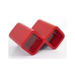 Etagere mur cubes bouteilles de vin rouge