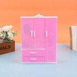 Garde - robe moderne rose a trois portes, ensemble de jeu pour poupes, meubles, peut mettre des chaussures, ...