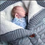 Gigoteuse douillette pour bébé de 0 a 12 mois - coton de qualité supérieure, velours epais, fermeture ... Gigoteuse douillette pour bébé de 0 a 12 mois - coton de qualité supérieure, velours epais, fermeture ...