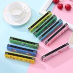 Harmonica en bois a 16 trous pour enfants, double rangée soufflante, joli motif de dessin animé, jouets ... Harmonica en bois a 16 trous pour enfants, double rangée soufflante, joli motif de dessin animé, jouets ...