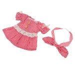 Jolie poup�e � carreaux rouge, robe avec noeud papillon pour 25cm