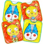 Kalanka - lot de 4 bavoirs imprimé imperméable, 32x35 cm 100% vinyle - bavoirs pour bébés de plus de ... Kalanka - lot de 4 bavoirs imprimé imperméable, 32x35 cm 100% vinyle - bavoirs pour bébés de plus de ...