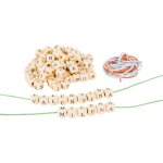 Kalanka - small foot 10713 cubes  lettres en bois naturel  enfiler, rubans de diffrentes couleurs, ...
