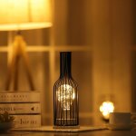 Lanterne led créative en fer forgé, en forme de bouteille de vin rouge, en verre de boisson, idéale pour ... Lanterne led créative en fer forgé, en forme de bouteille de vin rouge, en verre de boisson, idéale pour ...