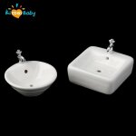 Lavabo de salle de bain blanc et carré pour maison de poupée 1:12, miniature en céramique, modèle d'évier, ... Lavabo de salle de bain blanc et carré pour maison de poupée 1:12, miniature en céramique, modèle d'évier, ...