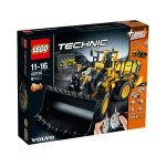 Lego technic - la chargeuse sur pneus télécommandée volvo l350f - 42030 Lego technic - la chargeuse sur pneus télécommandée volvo l350f - 42030