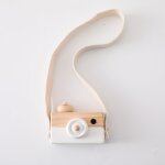 Let's make - appareil photo jouet en bois, caméra tendance, pendentif, médaillon, jeu montessori pour ... Let's make - appareil photo jouet en bois, caméra tendance, pendentif, médaillon, jeu montessori pour ...