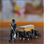 Lot de 8 ou 6 pices de figurines amusantes, funrailles, danse de cercueil, equipe de danse du ghana, ...