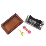 Machine a coudre miniature vintage 1:12 pour maison de poup�e, mod�le de meubles, accessoires