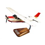 Maquette avion - cessna 210 centurion - aero - passion Maquette avion - cessna 210 centurion - aero - passion
