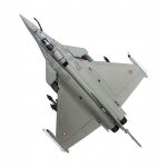 Maquette d'avion en mtal  l'chelle 1:100