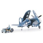 Maquette avion : vought f4u - 1d corsair w moto - tug - tamiya Maquette avion : vought f4u - 1d corsair w moto - tug - tamiya