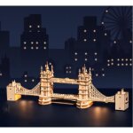 Maquette en bois avec lumi�res - pont de londre - 113 pi�ces