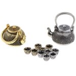 Meuble de maison de poupée 6: 1:12, théière miniature avec couvercle + 5 tasses, service a thé en métal ... Meuble de maison de poupée 6: 1:12, théière miniature avec couvercle + 5 tasses, service a thé en métal ...