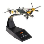 Mini avion militaire de chasse avec support, mod�le d'exposition, echelle 1 / 72 / me - bf - 109