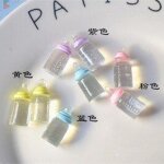 Mini biberon en trois dimensions pour poupées, 10 pièces / lot, jouet de simulation, ornement Mini biberon en trois dimensions pour poupées, 10 pièces / lot, jouet de simulation, ornement