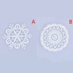 Napperon de table en tricot blanc, décoration de meubles miniatures echelle 1:12, napperon pour maison ... Napperon de table en tricot blanc, décoration de meubles miniatures echelle 1:12, napperon pour maison ...