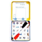Occupez vos voyages avec ce kit de jeu de voyage comprenant 8 jeux ainsi que deux marqueurs.