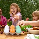 Oeufs de pques en bois pour enfant, 6 pices, jouet de cuisine en bois, simulation magntique, color ...