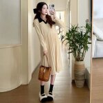 Petite robe en tricot a col en v pour femmes enceintes, jupe plissée a la mode, trempée pour l'automne ... Petite robe en tricot a col en v pour femmes enceintes, jupe plissée a la mode, trempée pour l'automne ...