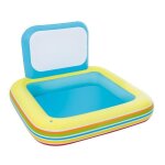 Une piscine gonflable infantile avec l'ardoise bestway aquatic art