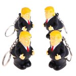 Porte - clés de voiture en forme de poop, jouet amusant, avec pendentif, donald, trombone, sac a pression ... Porte - clés de voiture en forme de poop, jouet amusant, avec pendentif, donald, trombone, sac a pression ...