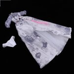 Poupée ancienne de style chinois, longue robe imprimée de fleurs, pour fête de poupées 1 / 4 Poupée ancienne de style chinois, longue robe imprimée de fleurs, pour fête de poupées 1 / 4