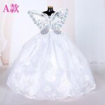 Robe de soir�e de poup�e, faite a la main, robe de mari�e, meubles pour poup�es, v�tements de marionnettes, ...