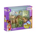 Schleich les soins pour bébé animaux d'horse club sarah Schleich les soins pour bébé animaux d'horse club sarah