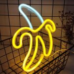 Senior - banane néon signe de lumière led banane neon signe lampe murale propulsée par 3 aa batterie ... Senior - banane néon signe de lumière led banane neon signe lampe murale propulsée par 3 aa batterie ...
