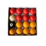 Set de 16 boules de billard anglais en r?sine 2 (50, 8mm) 7 boules jaunes, 7 boules rouges, 1 blanche ... Set de 16 boules de billard anglais en r?sine 2 (50, 8mm) 7 boules jaunes, 7 boules rouges, 1 blanche ...