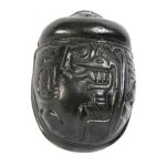 Statuette egyptienne scarab�e noir