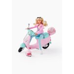 Steffi love scooter