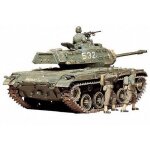 Tamiya 1:35 u. s. tank m41 walker bulldog (japan import)