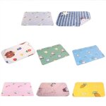 Tapis a langer portable pour bébé, 70x50cm, imperméable, réutilisable, matelas pour nourrissons, jeu ... Tapis a langer portable pour bébé, 70x50cm, imperméable, réutilisable, matelas pour nourrissons, jeu ...