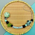Tewindsor - sucette en silicone avec lettres anglaises es pour bb, perles de zbre, pendentif, clips, ...