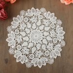 Tianyi - lot de 6 petits napperons ronds en dentelle brodés - blanc - fait a la main - pour mariage, ... Tianyi - lot de 6 petits napperons ronds en dentelle brodés - blanc - fait a la main - pour mariage, ...