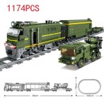 Train t�l�command� a grande vitesse avec moteur electrique, blocs de construction de voiture militaire, ...